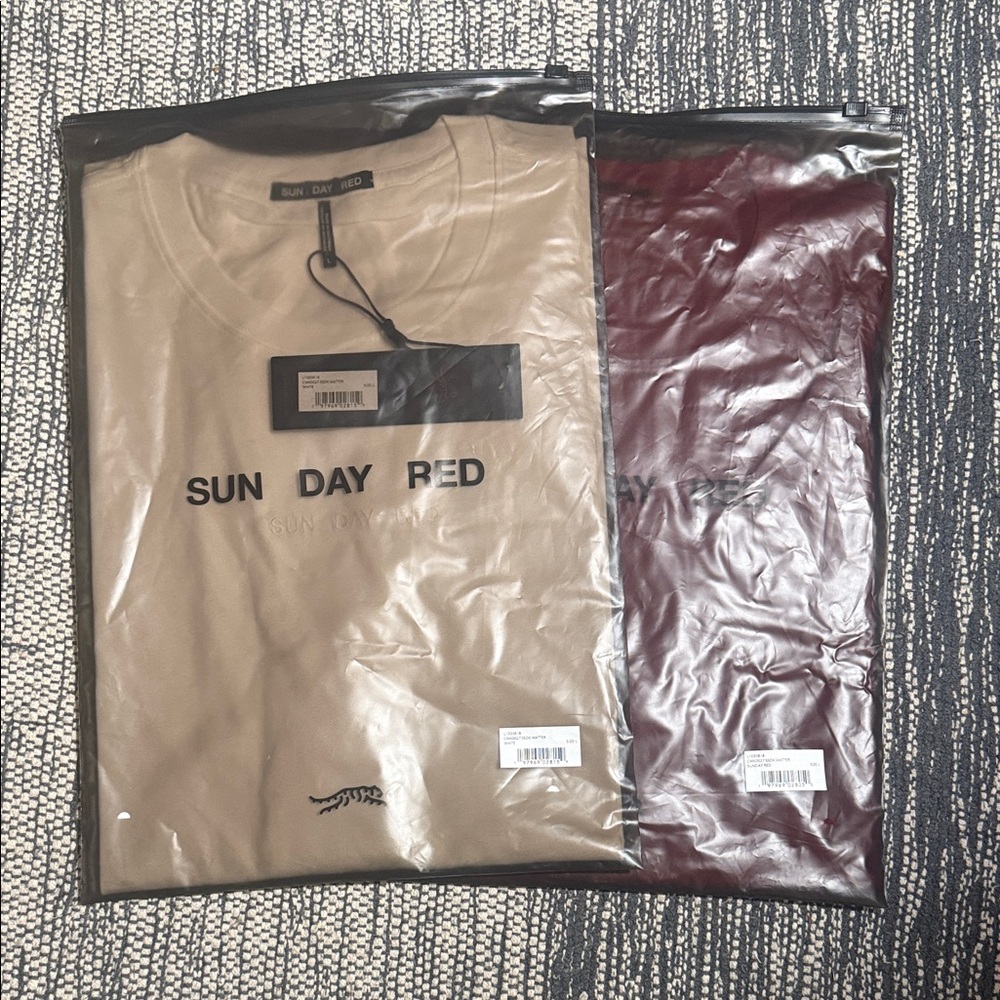 Sun Day Red White and Red Men's T-Shirt Set Large Golf